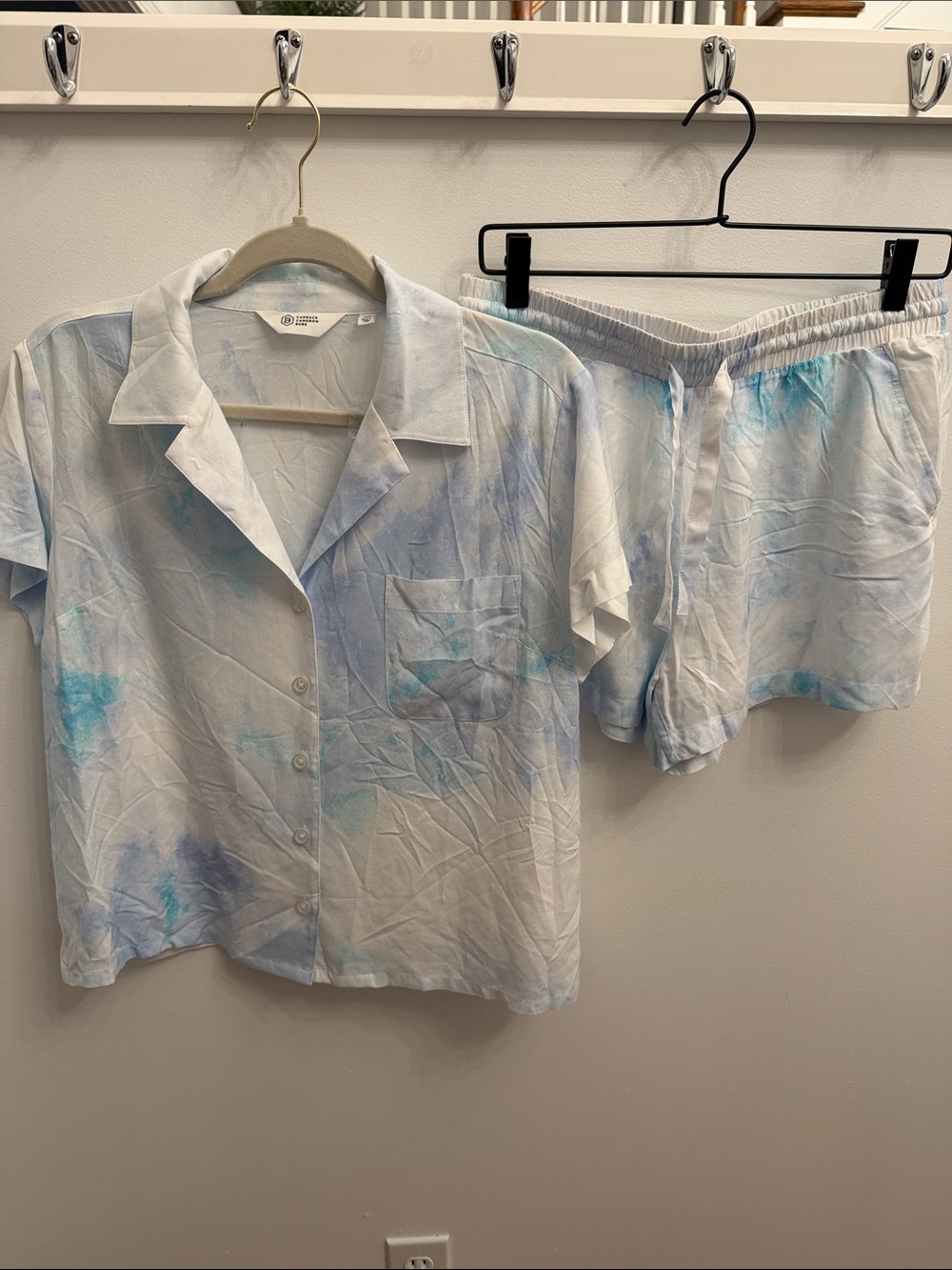 Candace Cameron Bure Light Blue Tie-Dye Pajama Set with Shorts